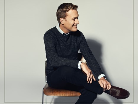 Michael W. Smith: Sovereign CD Giveaway + #skyspillsover video