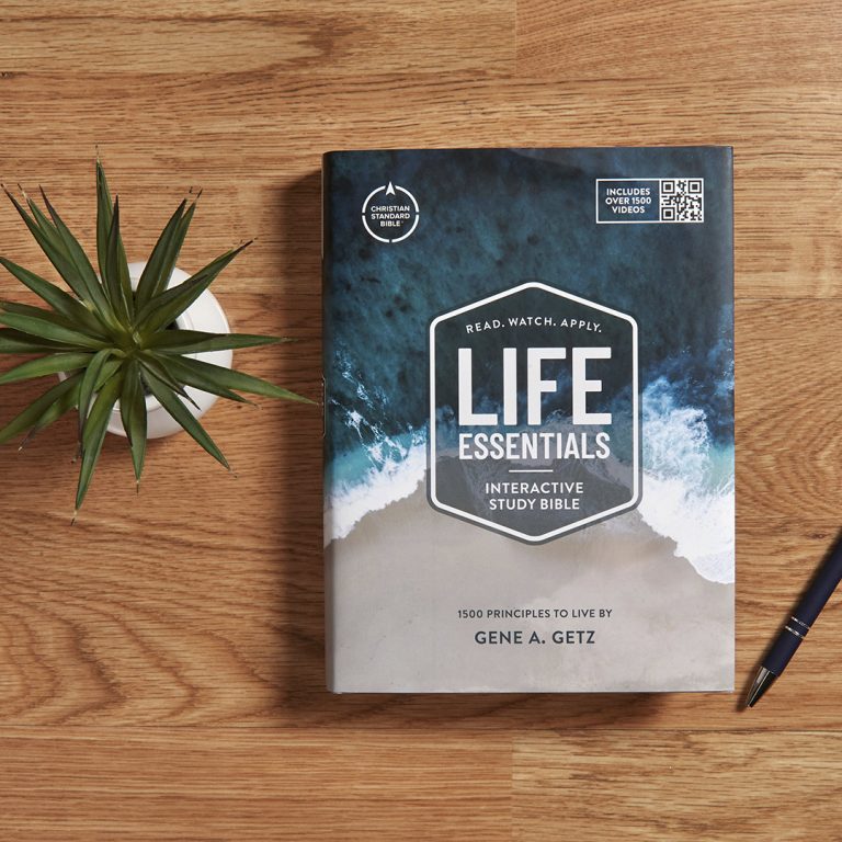 Book Review: CSB Life Essentials Bible + #GIVEAWAY